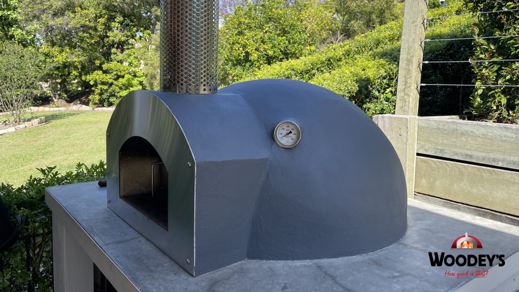 Woodfired Pizza Oven with Texture Coat Finish Temperature Gauge